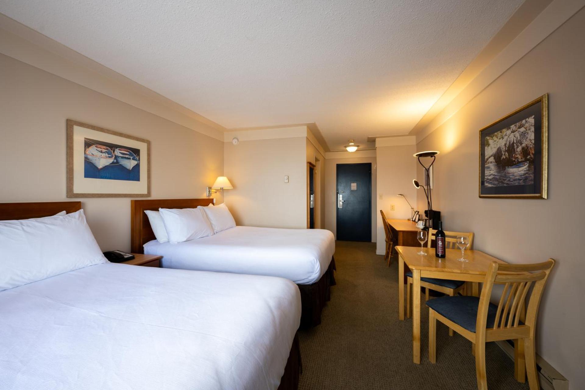 Sidney Waterfront Inn & Suites Экстерьер фото
